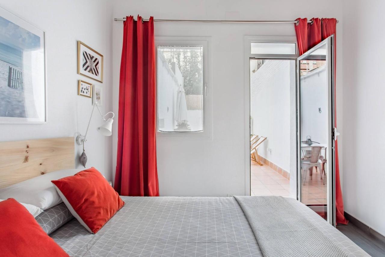 Stylish Apartment With Terrace For Couple Or Family バルセロナ エクステリア 写真