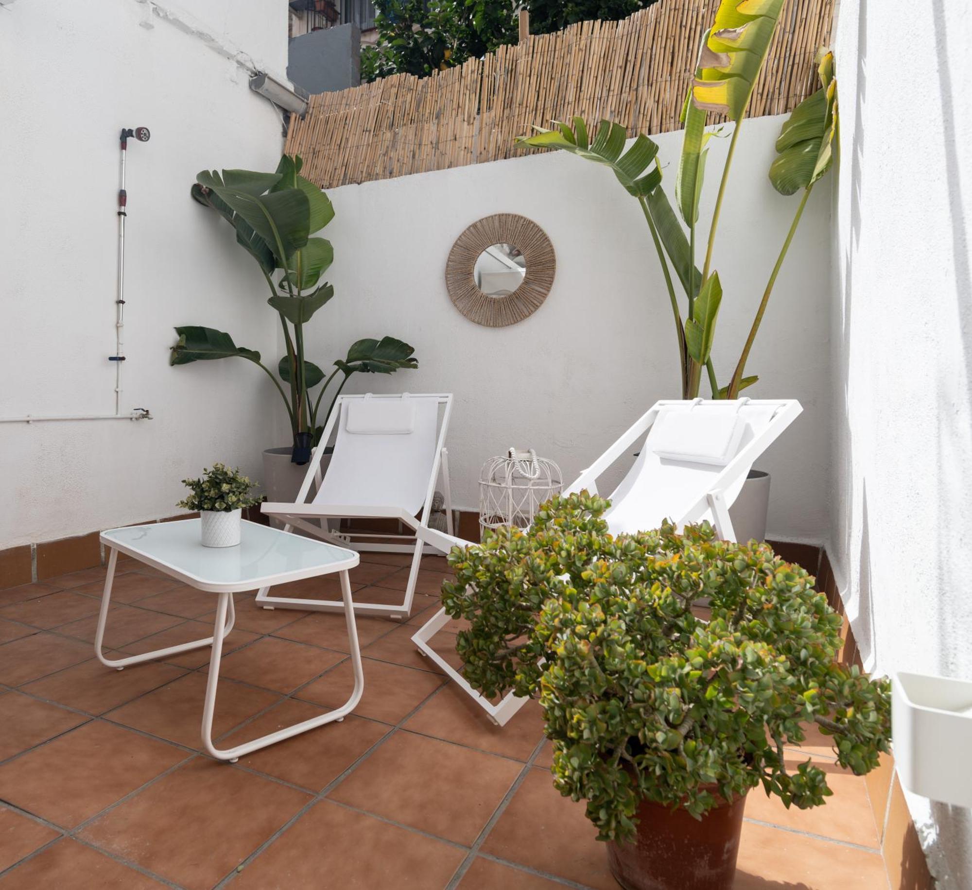 Stylish Apartment With Terrace For Couple Or Family バルセロナ エクステリア 写真